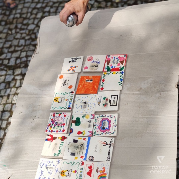 Podsumowanie warsztatów naukowych ,,Czas Odkryć Pasaż"