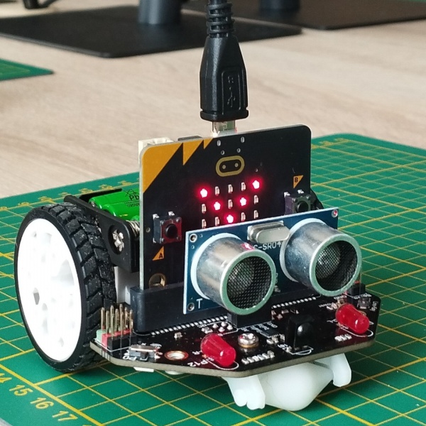 Zostań mistrzem programowania w Pracowni Hi-Tech